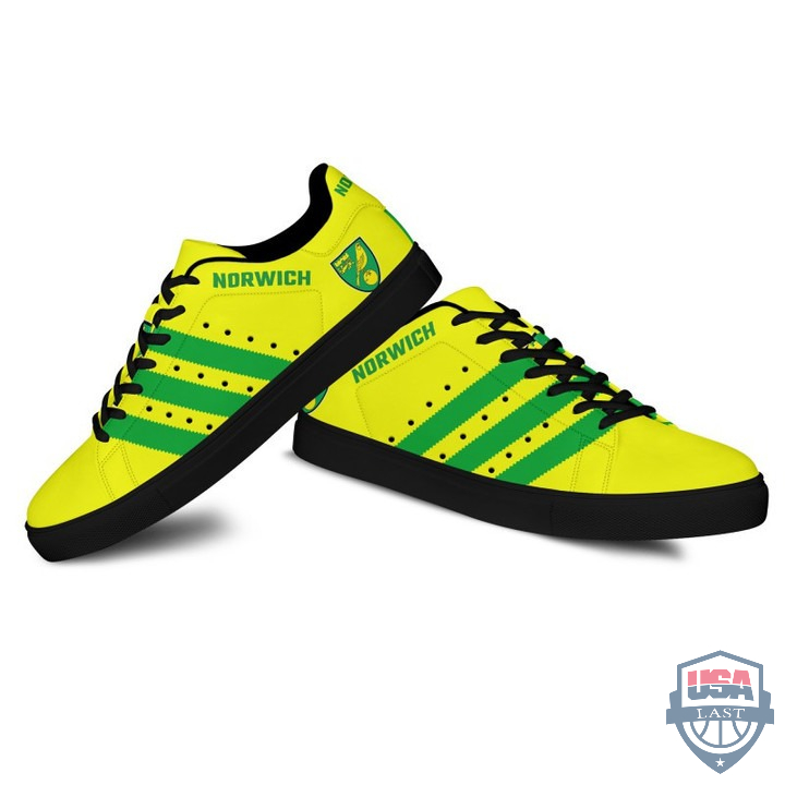 Chaussures basses du Norwich City FC Chaussures basses du Norwich City FC